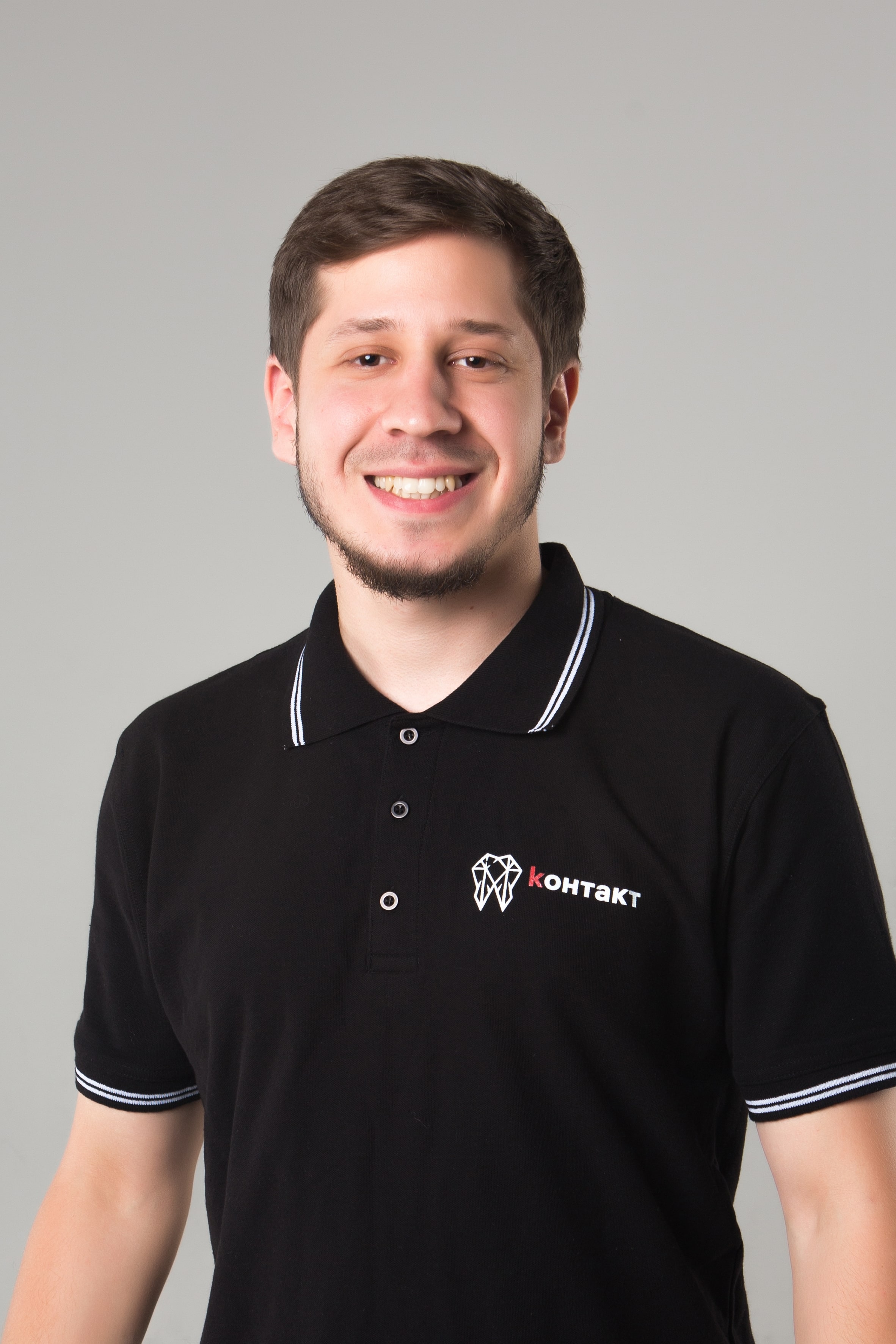 улыбающийся(аяся)Султанов Султан